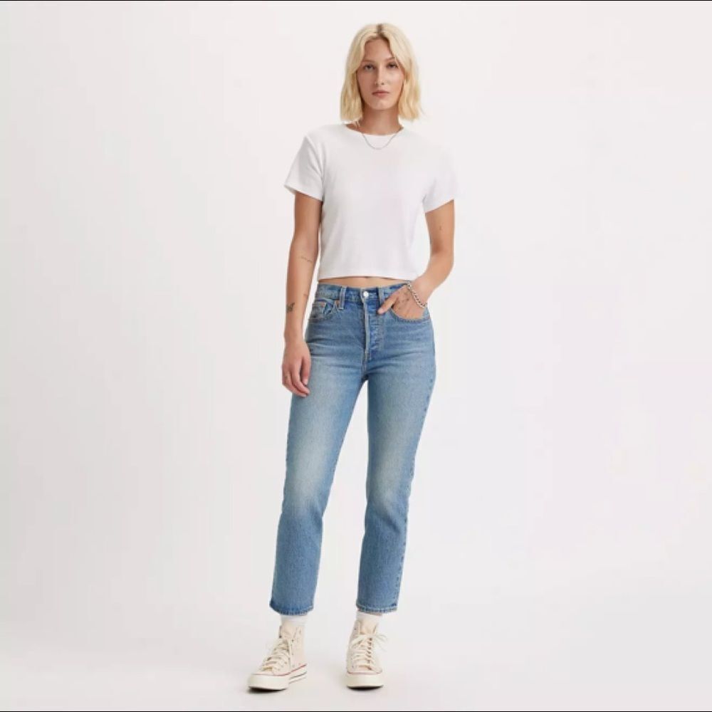 LEVI’S‎ WEDGIE STRAIGHT FIT WOMEN'S JEANS NWT 26